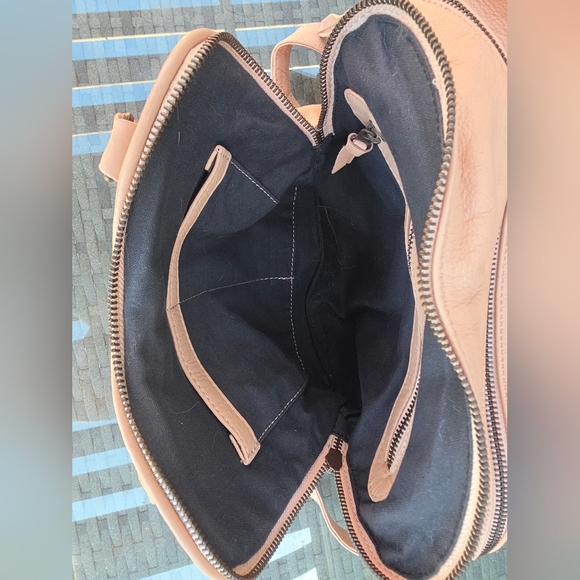 Wanderer "The Bordeaux Handbag" In Blush - Like New - Picture 11 of 15